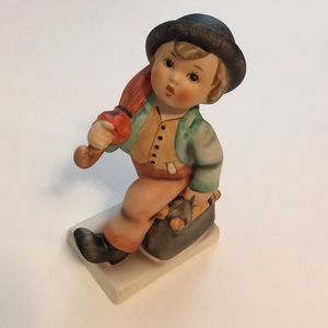 Goebel figurine Hummel Merry Wanderer